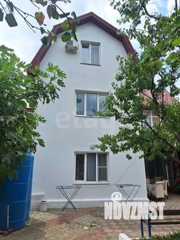 Дом 263м&sup2;, 3-этажный, участок 4 сот.  