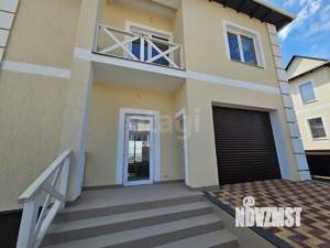 Дом 280м&sup2;, 3-этажный, участок 5 сот.  