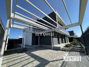 Коттедж 260м&sup2;, 2-этажный, участок 6 сот.  