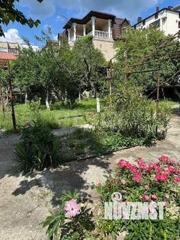 Дом 234м&sup2;, 2-этажный, участок 15 сот.  