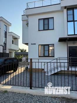 Коттедж 240м&sup2;, 2-этажный, участок 4 сот.  