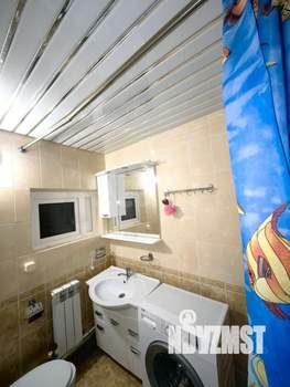 Дом 64м&sup2;, 2-этажный, участок 6 сот.  