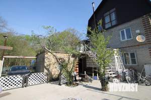 Дом 110м&sup2;, 3-этажный, участок 4 сот.  