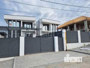 Дом 291м&sup2;, 3-этажный, участок 3 сот.  