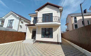 Дом 180м&sup2;, 2-этажный, участок 3 сот.  