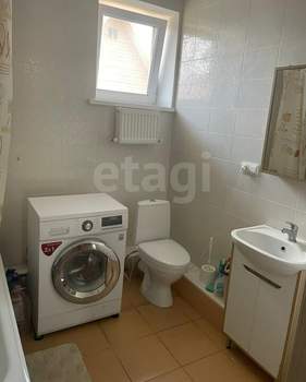 Дом 250м², 3-этажный, участок 6 сот.  