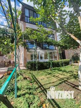 Дом 280м&sup2;, 3-этажный, участок 6 сот.  