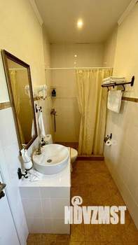 Дом 300м&sup2;, 1-этажный, участок 5 сот.  