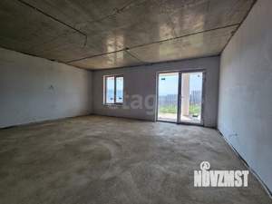 Дом 273м&sup2;, 3-этажный, участок 5 сот.  