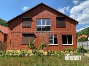 Дом 181м&sup2;, 2-этажный, участок 6 сот.  