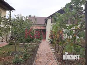 Дом 320м&sup2;, 2-этажный, участок 7 сот.  