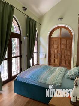 Дом 750м², 2-этажный, участок 27 сот.  