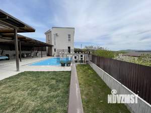 Коттедж 168м&sup2;, 2-этажный, участок 6 сот.  