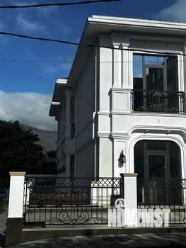 Коттедж 365м², 2-этажный, участок 6 сот.  