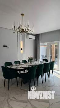 Дом 267м&sup2;, 3-этажный, участок 4 сот.  