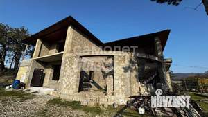 Дом 350м&sup2;, 2-этажный, участок 10 сот.  