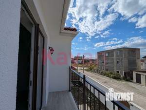 Дом 153м&sup2;, 2-этажный, участок 3 сот.  