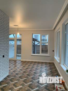 Дом 171м&sup2;, 3-этажный, участок 2 сот.  