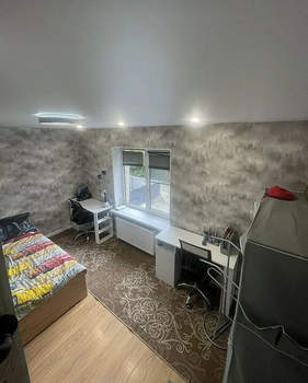 Дом 90м&sup2;, 3-этажный, участок 5 сот.  