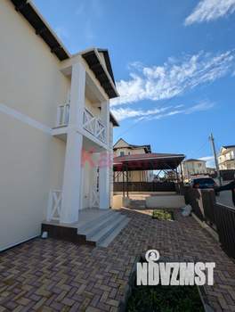 Дом 306м&sup2;, 2-этажный, участок 5 сот.  