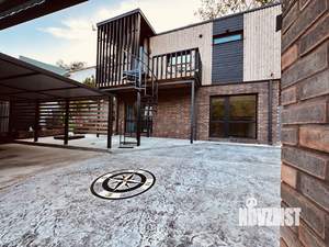 Дом 137м², 2-этажный, участок 4 сот.  