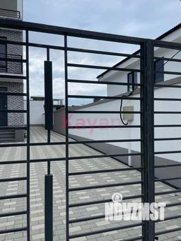 Дом 275м&sup2;, 3-этажный, участок 3 сот.  