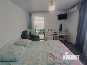 Дом 614м², 3-этажный, участок 5 сот.  