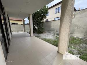 Дом 200м&sup2;, 2-этажный, участок 3 сот.  