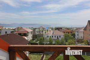 Дом 562м&sup2;, 3-этажный, участок 2 сот.  