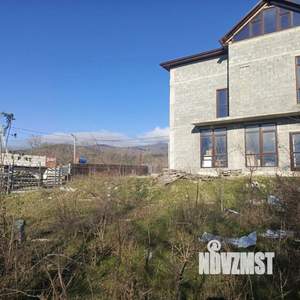 Дом 108м&sup2;, 3-этажный, участок 7 сот.  