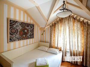 Дом 454м&sup2;, 3-этажный, участок 18 сот.  