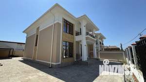 Коттедж 217м², 2-этажный, участок 4 сот.  