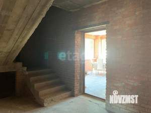 Дом 181м&sup2;, 2-этажный, участок 6 сот.  