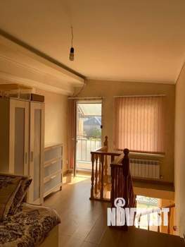 Дом 55м&sup2;, 3-этажный, участок 1 сот.  