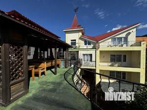 Дом 559м&sup2;, 4-этажный, участок 6 сот.  