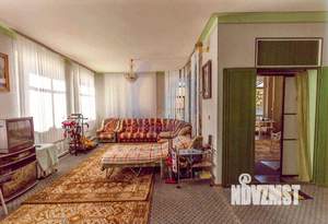 Дом 197м&sup2;, 2-этажный, участок 6 сот.  