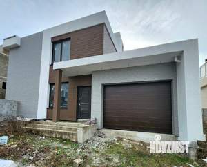 Коттедж 258м&sup2;, 3-этажный, участок 6 сот.  