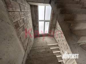 Дом 215м², 3-этажный, участок 3 сот.  