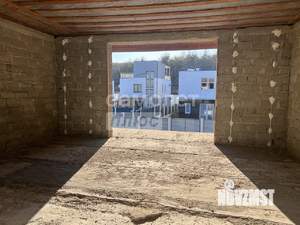 Дом 350м&sup2;, 2-этажный, участок 10 сот.  