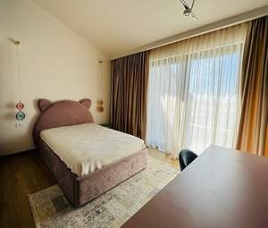 Дом 156м&sup2;, 3-этажный, участок 3 сот.  