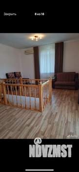 Дом 240м&sup2;, 2-этажный, участок 1132 сот.  