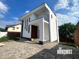 Дом 260м&sup2;, 3-этажный, участок 4 сот.  