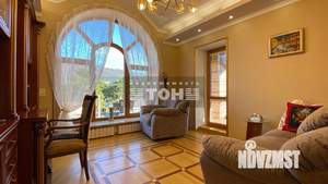 Коттедж 560м&sup2;, 4-этажный, участок 6 сот.  