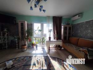 Дом 241м², 3-этажный, участок 7 сот.  