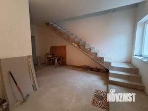 Дом 220м², 3-этажный, участок 2 сот.  
