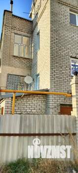 Дом 333м&sup2;, 3-этажный, участок 7 сот.  