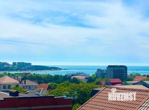 Дом 200м&sup2;, 2-этажный, участок 3 сот.  