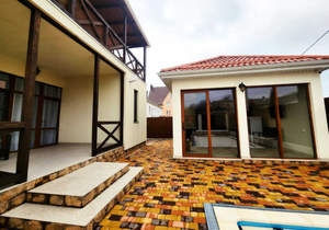 Дом 181м&sup2;, 2-этажный, участок 5 сот.  