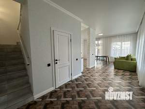 Коттедж 170м², 3-этажный, участок 2 сот.  