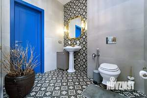 Коттедж 250м², 3-этажный, участок 3 сот.  